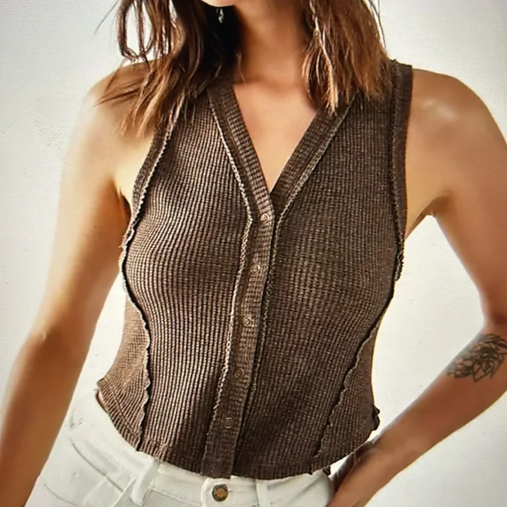 Free People We The Free Cropped Fitted Reo Sweater In Coffee‎ Vest Women XL NEW